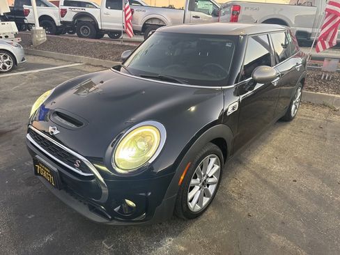 Used 2017 MINI Cooper Clubman S image 3