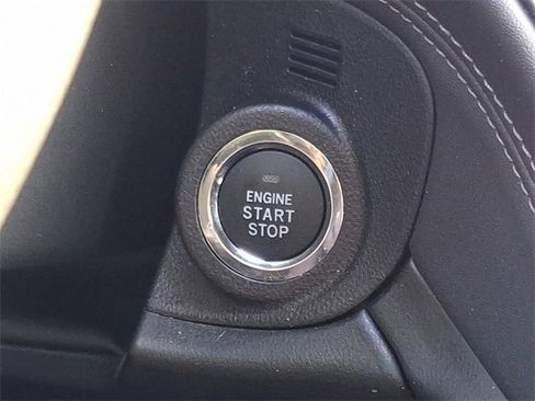 Certified 2023 Subaru Outback Limited XT image 25