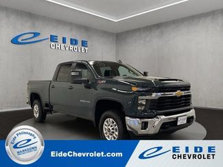New 2026 Chevrolet Silverado 2500 LT AWD/4WD video 1