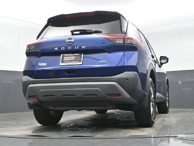 Used 2023 Nissan Rogue S AWD/4WD image 24