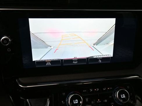 Used 2022 GMC Sierra 1500 AT4 w/ AT4 Preferred Package image 18