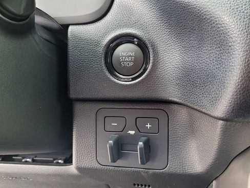 Used 2025 Toyota Tundra SR5 w/ SR5 Convenience Package AWD/4WD image 34