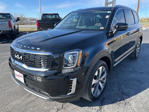 Used 2022 Kia Telluride S image 9