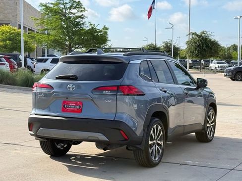 Used 2023 Toyota Corolla Cross XLE FWD image 4