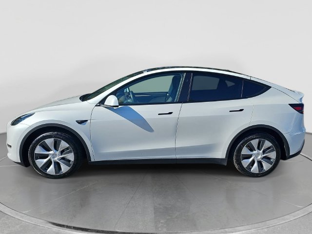 Used 2024 Tesla Model Y Long Range AWD/4WD image 7