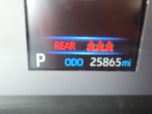Used 2025 Toyota Corolla LE FWD image 11
