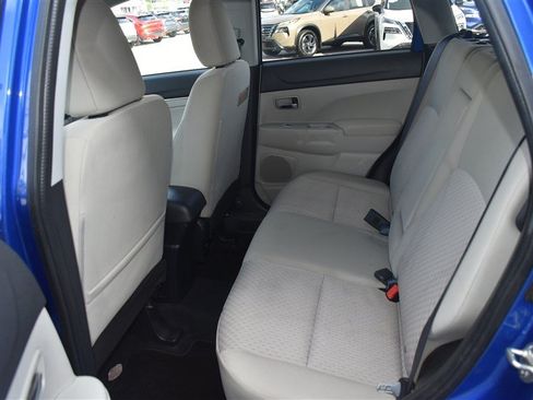 Used 2017 Mitsubishi Outlander Sport ES FWD image 17