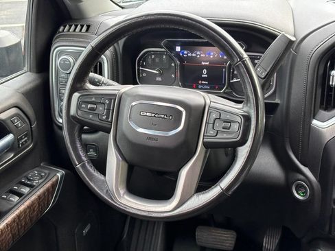 Used 2022 GMC Sierra 2500 Denali w/ Technology Package AWD/4WD image 12
