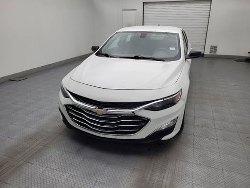 Used 2020 Chevrolet Malibu LS image 15
