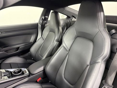 Certified 2025 Porsche 911 Carrera T image 5