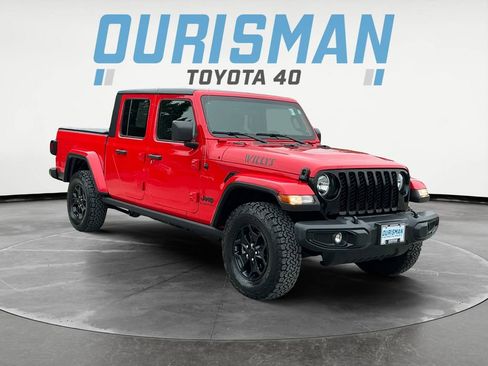 Used 2021 Jeep Gladiator Willys image 9