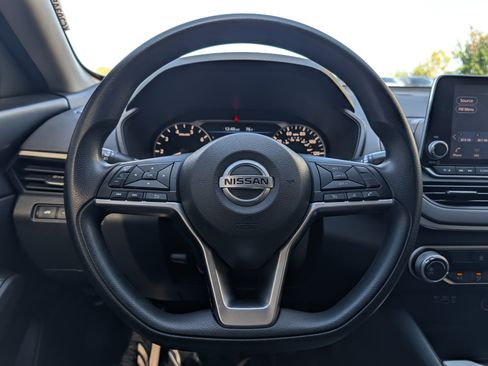 Used 2019 Nissan Altima 2.5 S image 23