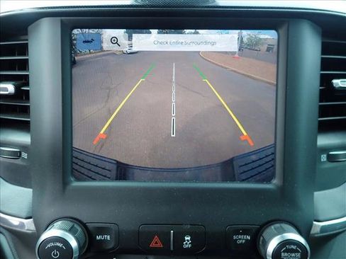 Used 2022 RAM 2500 Laramie w/ Night Edition AWD/4WD image 15