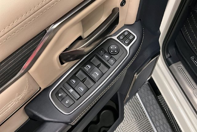 Used 2023 RAM 2500 Limited w/ Towing Technology Group AWD/4WD image 41