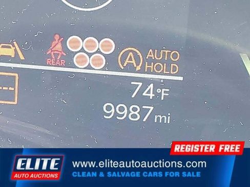 Used 2025 Kia Sorento LX FWD image 30
