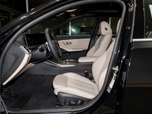 Used 2026 BMW 330i xDrive Sedan w/ Premium Package image 18