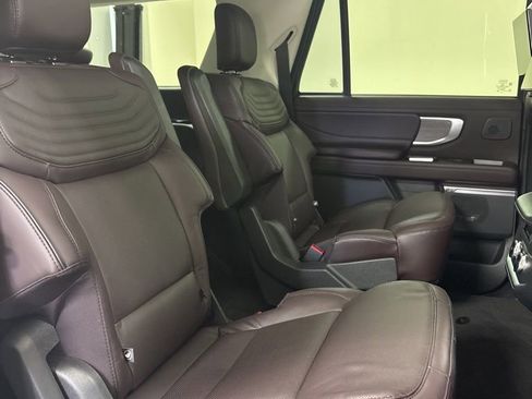 New 2026 Ford Expedition Max Platinum w/ Platinum Ultimate Package AWD/4WD image 46