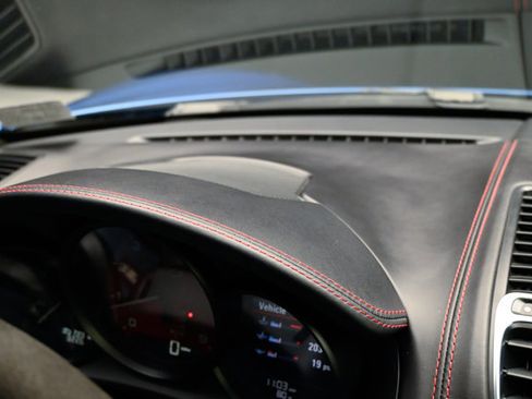 Used 2015 Porsche Cayman GTS image 90