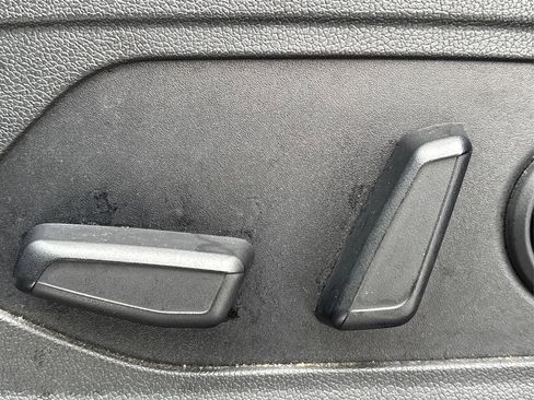 Certified 2022 Kia Sorento S w/ Panoramic Sunroof Package image 39