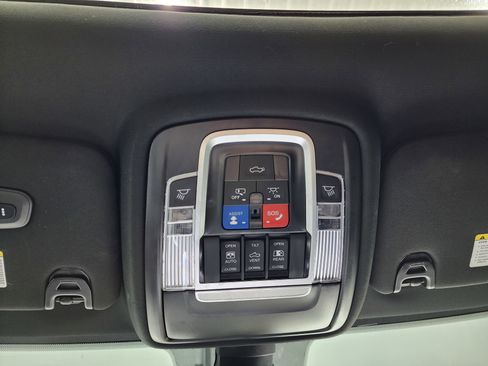 Used 2023 RAM 3500 Laramie w/ Night Edition image 60