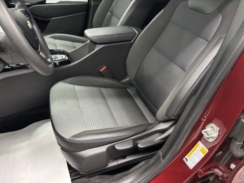 Used 2024 Chevrolet Trax LT image 12