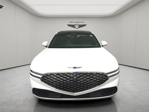 Used 2025 Genesis G90 3.5T AWD/4WD image 8