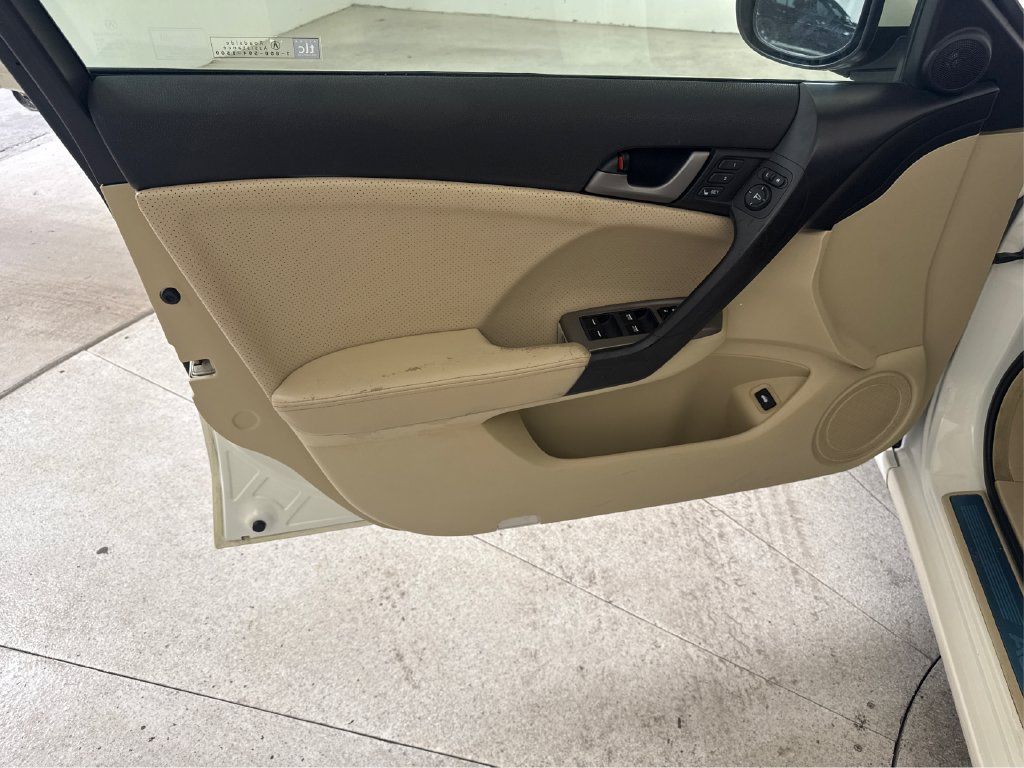 Used 2009 Acura TSX w/ Technology Package FWD image 35