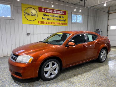 Used 2012 Dodge Avenger SXT w/ Rallye Appearance Group image 1
