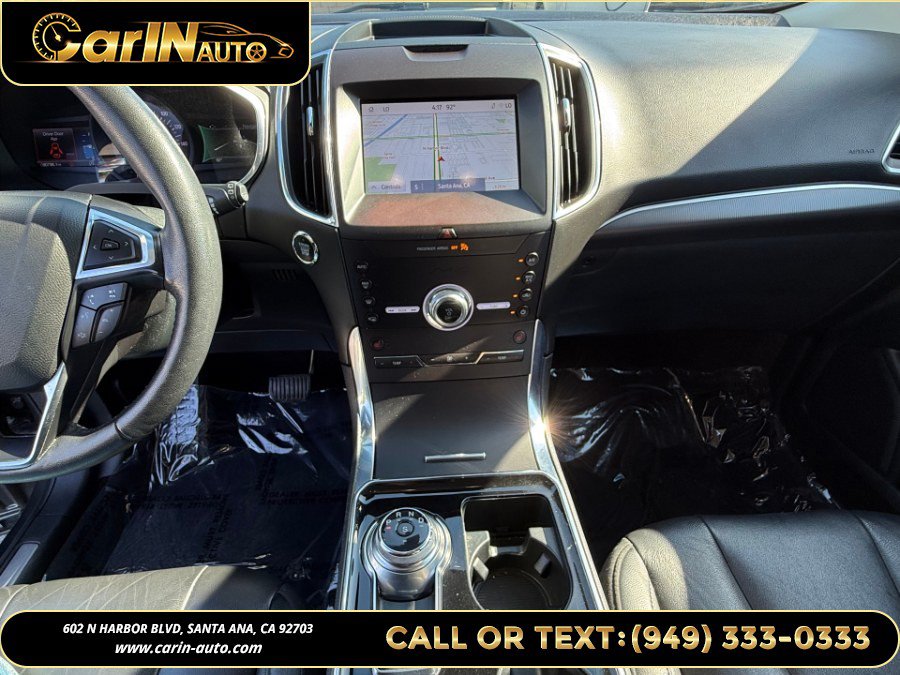 Used 2020 Ford Edge Titanium FWD image 24