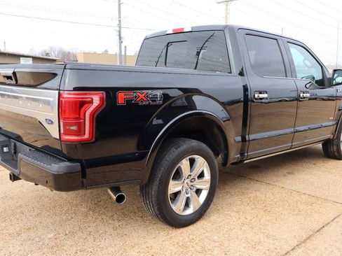 Used 2016 Ford F150 Platinum w/ Equipment Group 701A Luxury image 8