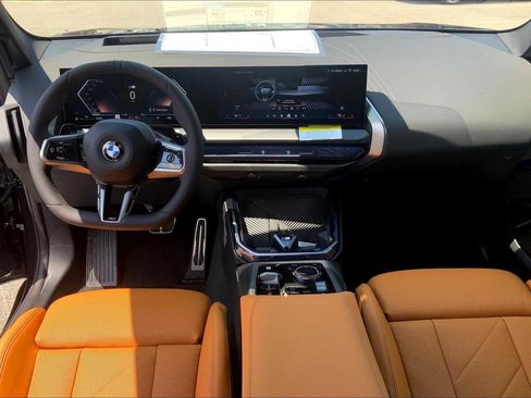 Used 2025 BMW X3 xDrive30i w/ Premium Package image 5