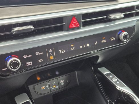 New 2026 Kia Sorento SX image 14