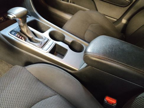 Used 2020 Kia Optima LX FWD image 26