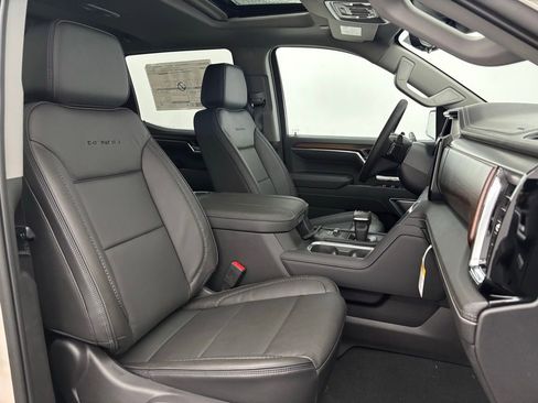 New 2026 GMC Sierra 1500 Denali w/ Denali Reserve Package image 36