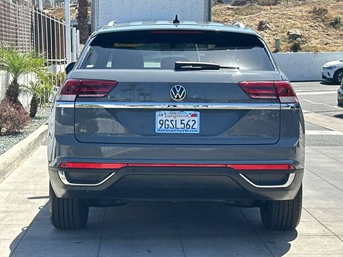Used 2023 Volkswagen Atlas Cross Sport SE w/ Black Wheel Package FWD image 5