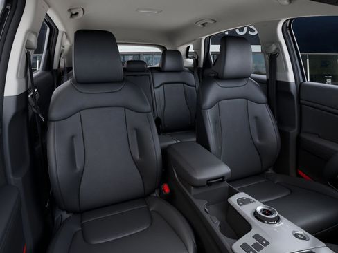 New 2026 Kia Sportage EX image 15