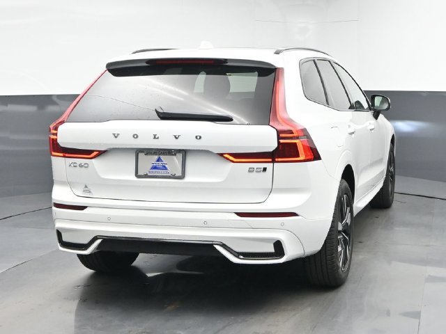 New 2026 Volvo XC60 B5 Core w/ Climate Package AWD/4WD image 8
