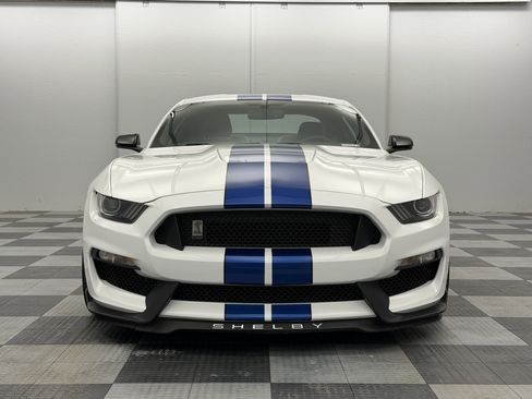 Used 2017 Ford Mustang Shelby GT350 image 6