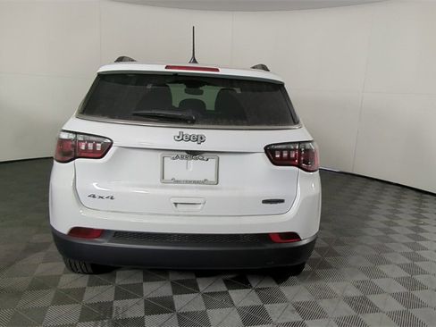 New 2026 Jeep Compass Latitude image 5