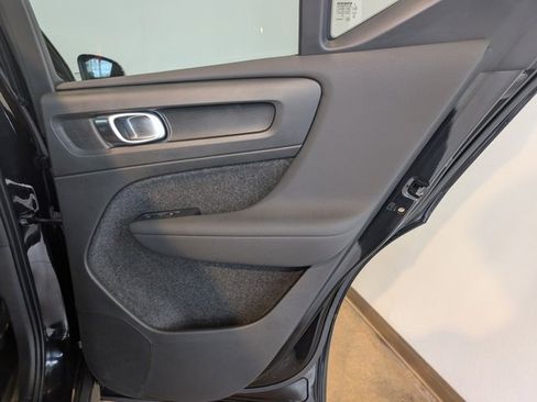 Used 2023 Volvo XC40 B5 Plus w/ Driver Assist Package image 29
