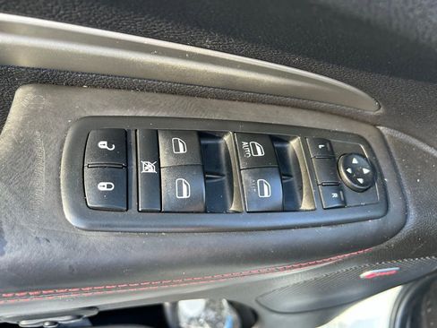 Used 2017 Dodge Durango R/T w/ Blacktop Package image 18