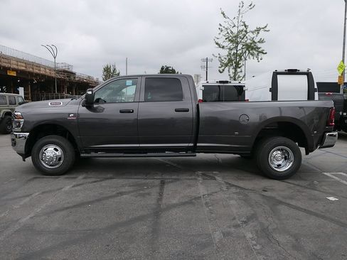New 2026 RAM 3500 Tradesman AWD/4WD image 5