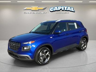 Used 2025 Hyundai Venue SEL