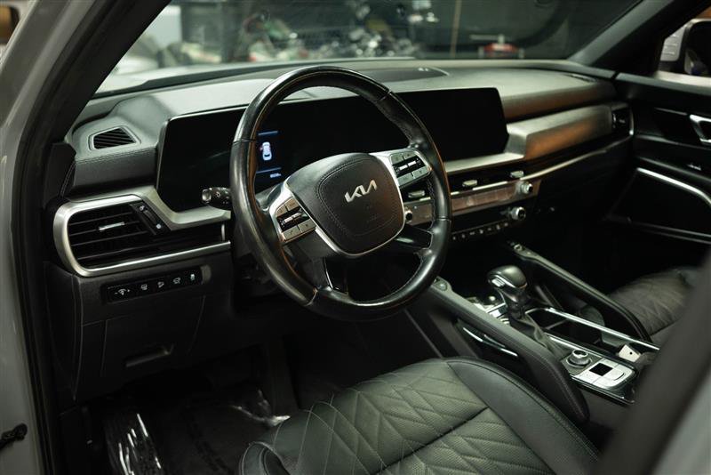 Used 2023 Kia Telluride EX X-Line AWD/4WD image 10