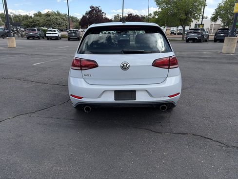 Used 2018 Volkswagen GTI SE w/ SE Leather Package FWD image 7