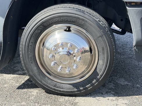 Used 2012 Ford F550 4x4 Regular Cab Super Duty w/ Payload Upgrade Pkg image 28