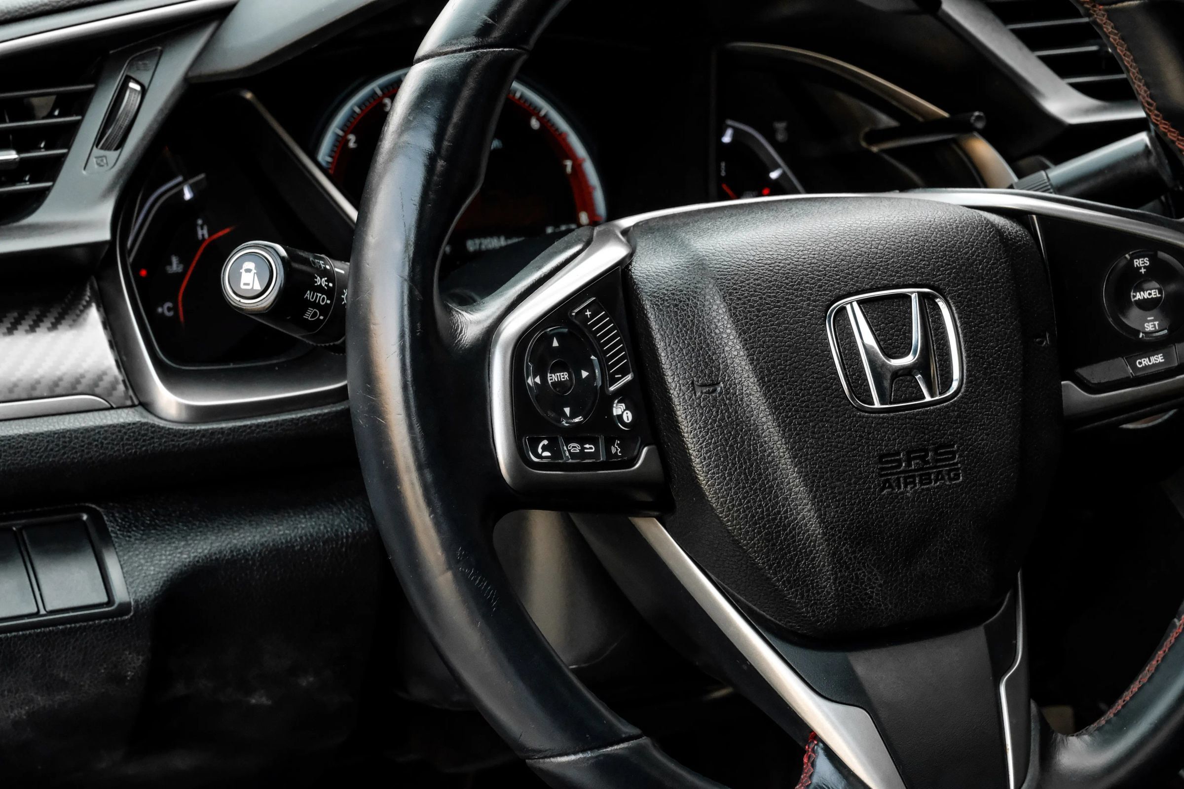 Used 2018 Honda Civic Si image 15