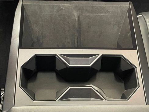 Used 2024 Tesla Cybertruck Cyberbeast AWD/4WD image 46