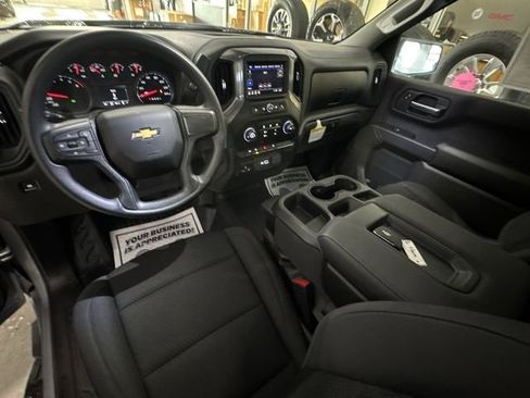 Used 2025 Chevrolet Silverado 1500 W/T w/ WT Value Package image 20