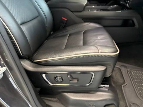 Used 2023 RAM 1500 Limited AWD/4WD image 18